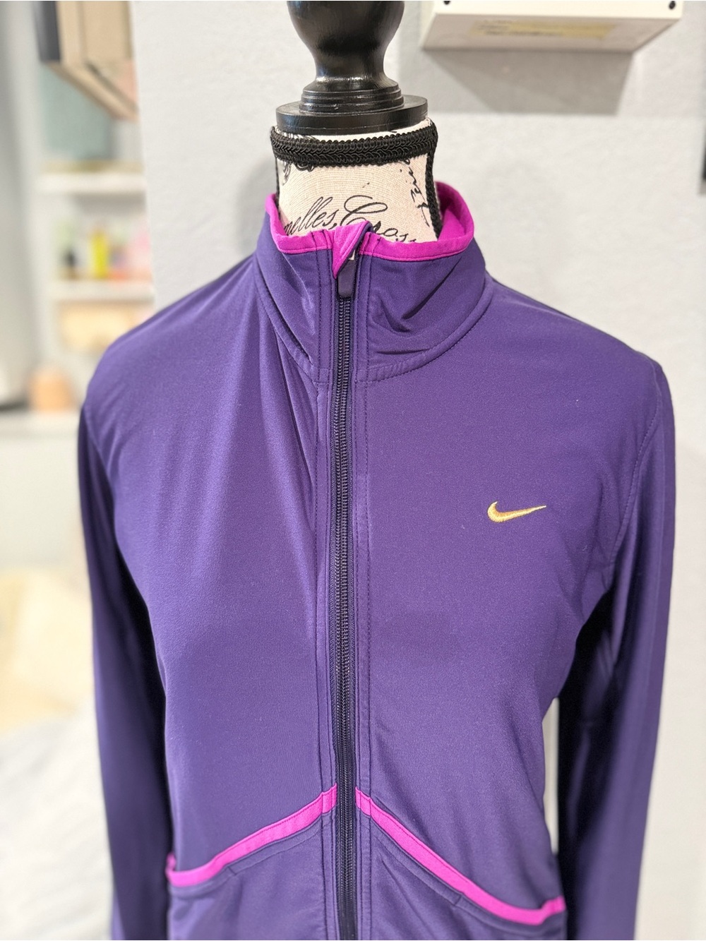 Nike Dri FIT Full Zip Track Running Jacket Purple Fuchsia Trim Medium - Picture 5 of 10